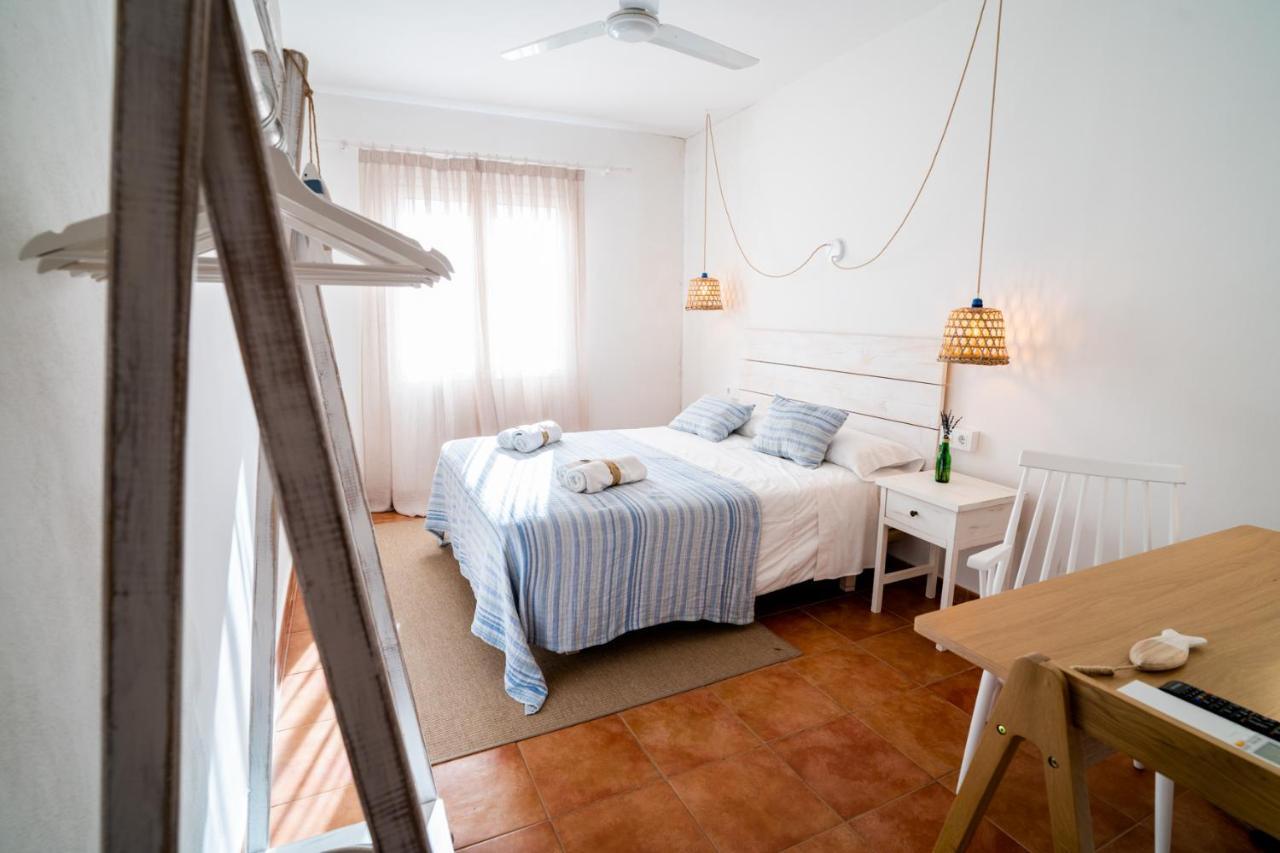 סיוטאדלה Hostal Sa Posada Set Cales מראה חיצוני תמונה